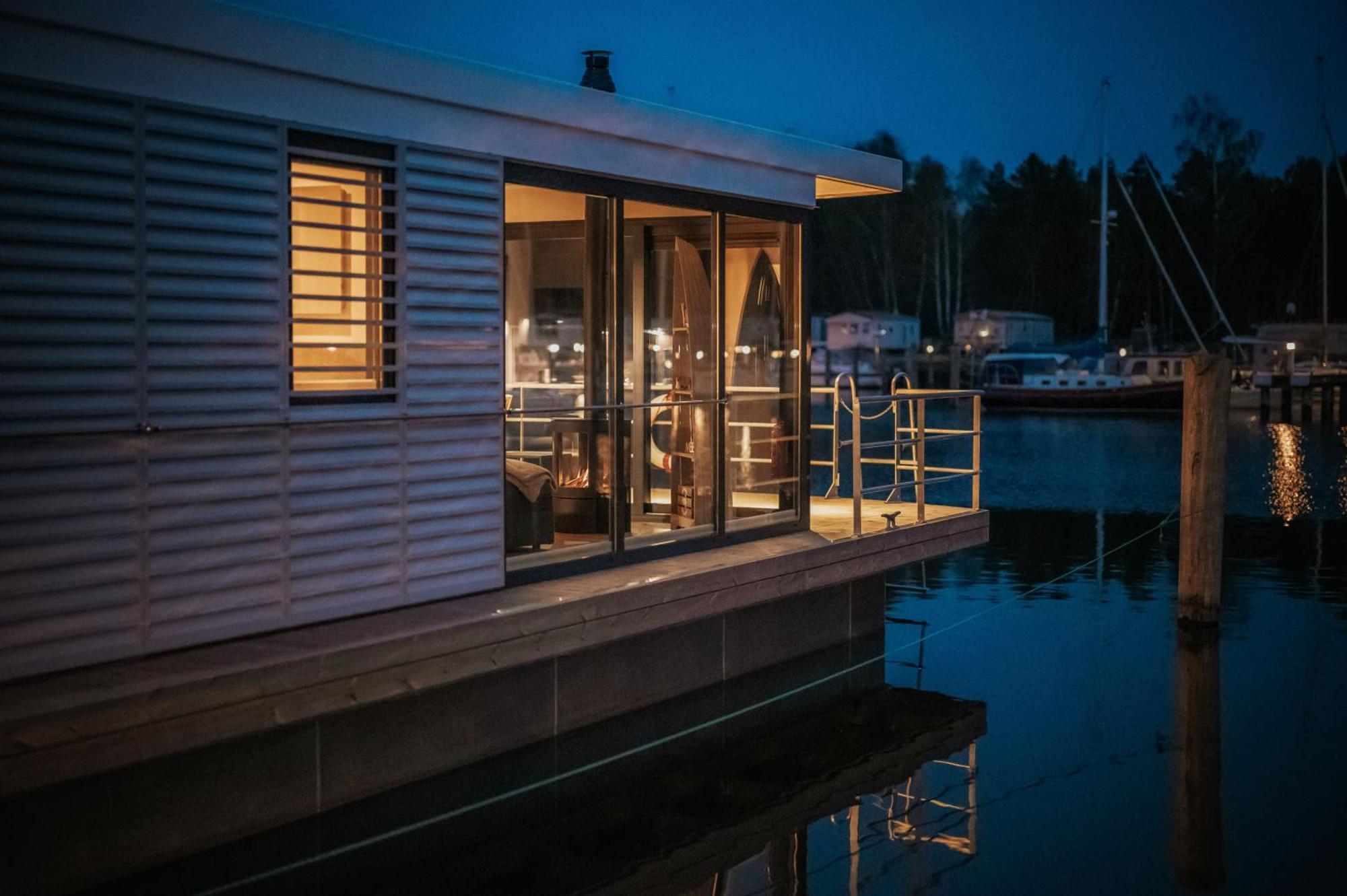 Floatinghouses Peenemuende Exteriör bild